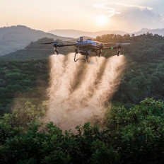 Drone DJI T60 Agrícola - Drones Pulverizadores - DJI